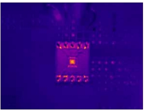 使用標(biāo)準(zhǔn)鏡頭拍攝的已通電電阻器的 圖像未能顯現(xiàn)出任何明顯異常。